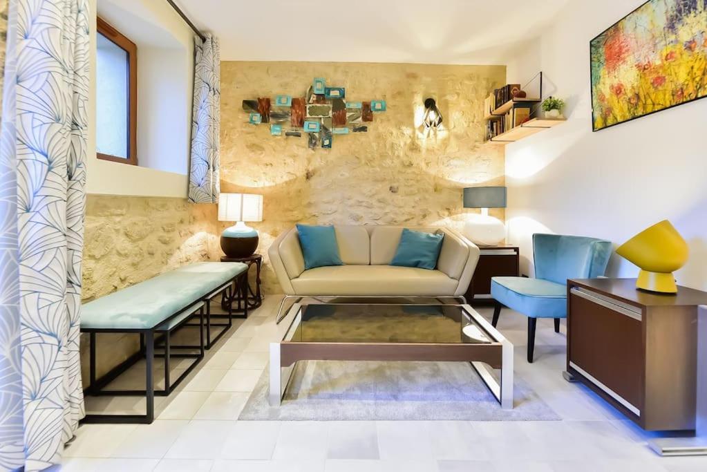 Hébergement de vacances Charmante Maison De Village Au Coeur Du Luberon